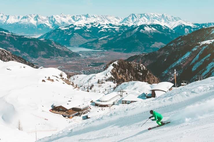 Località sciistica affollata